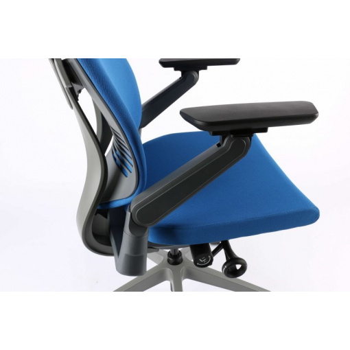 Kancelářská čalouněná židle KARME - 3D područky (modrá)